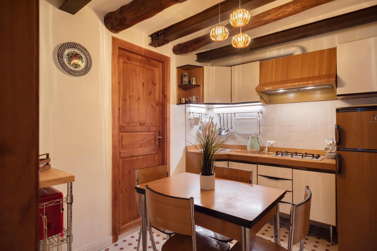 Casa Donna Aiuola Apartment Наполи Екстериор снимка