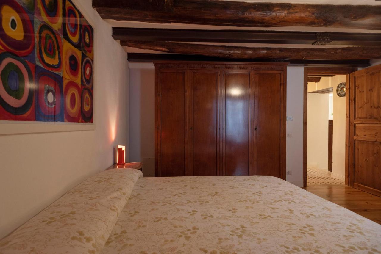 Casa Donna Aiuola Apartment Наполи Екстериор снимка